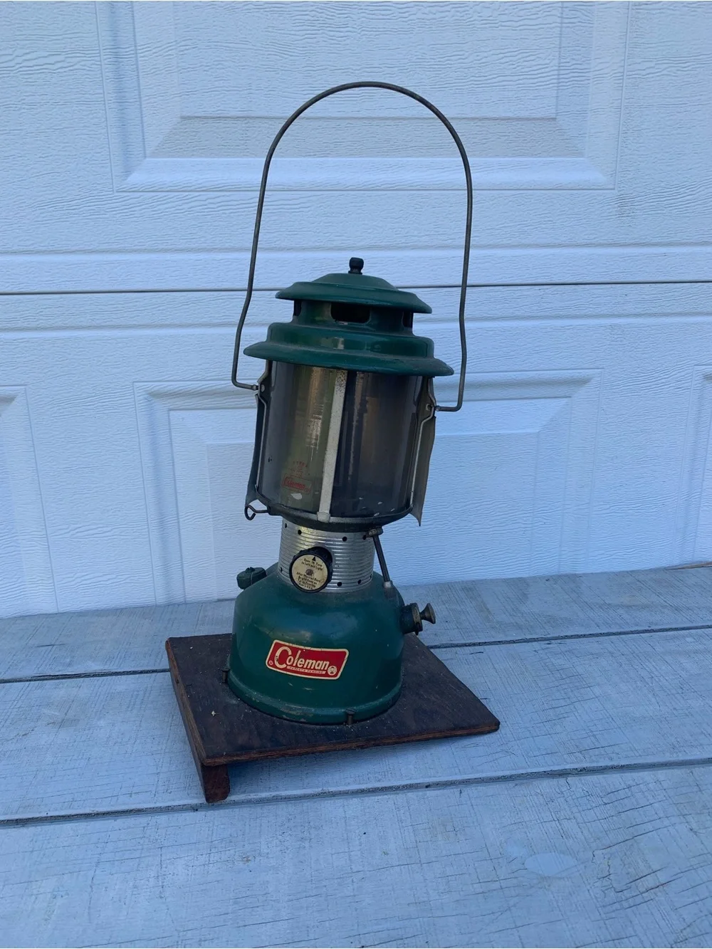 Vintage Coleman 220F Lantern Pyrex Globe Double Mantle Camping Lantern USA